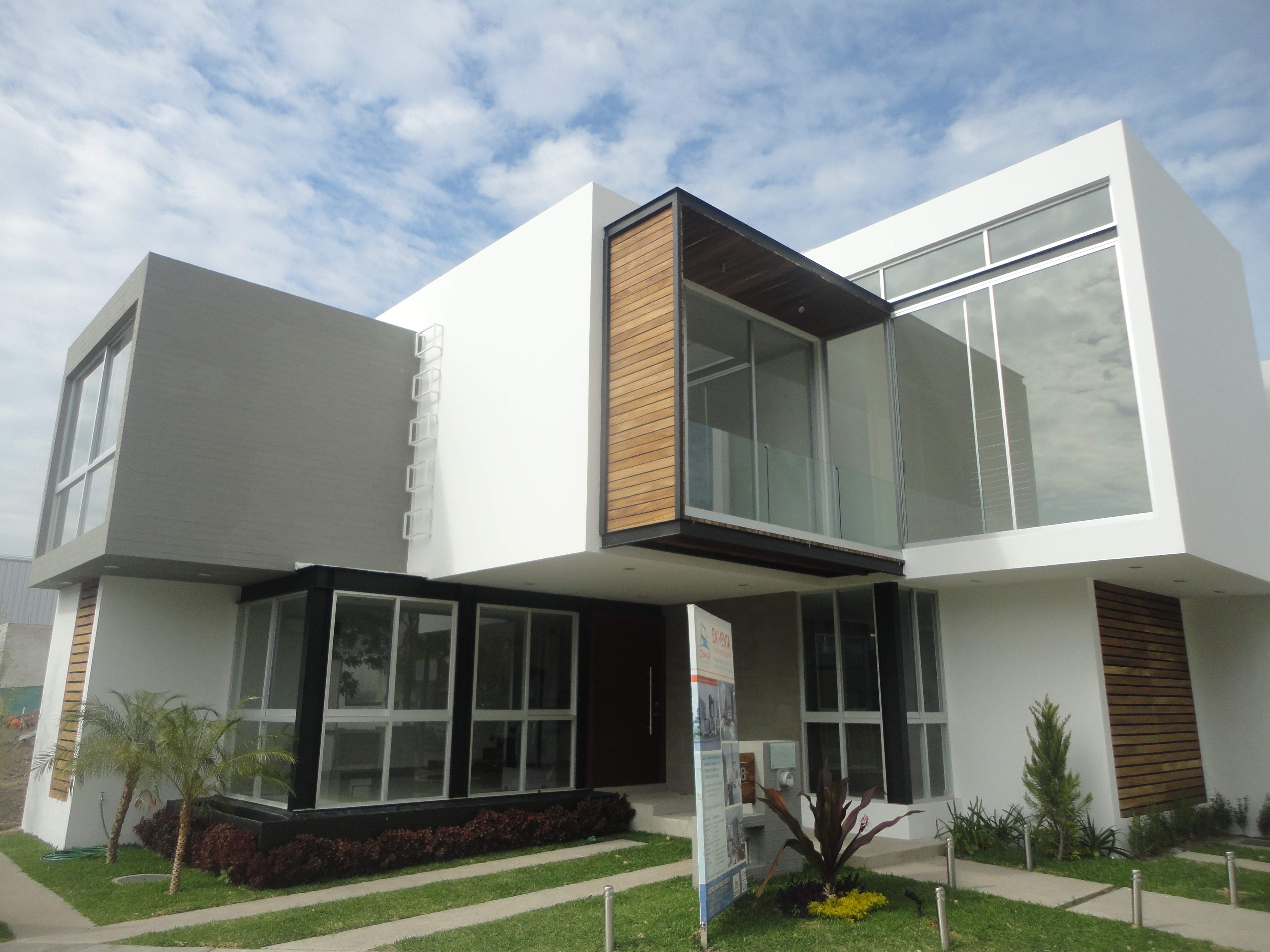 Fachada residencial moderna